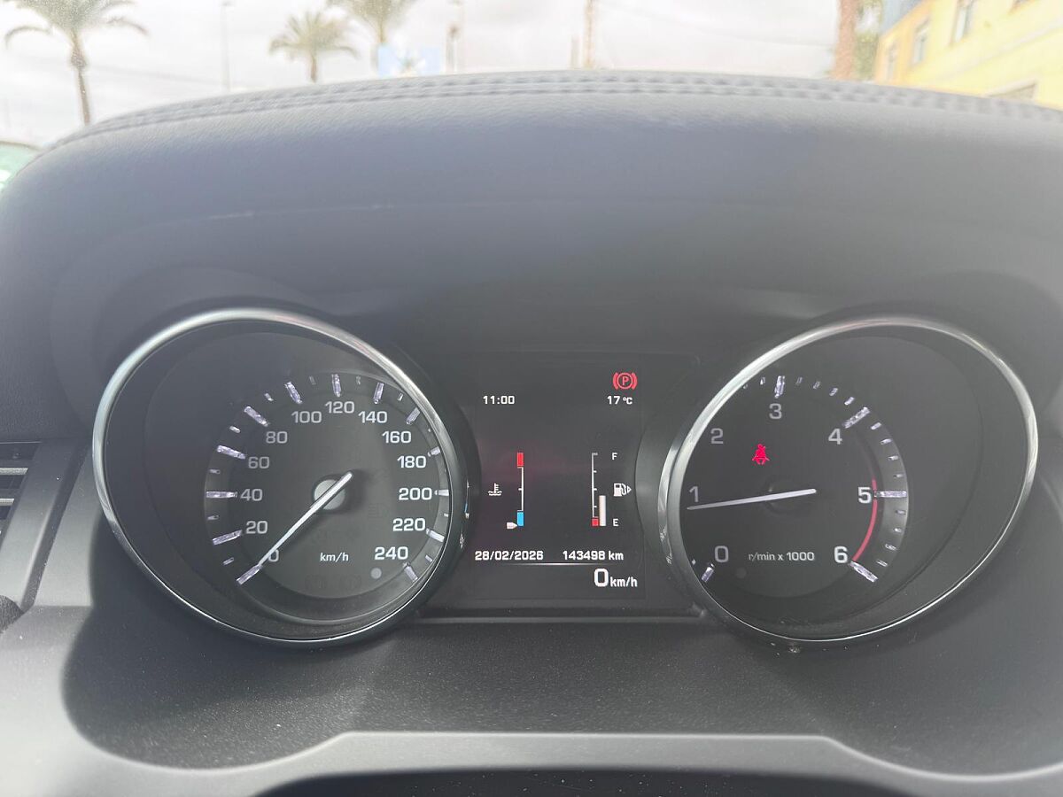 LAND ROVER EVOQUE PURE 2.2 TD4 4X4 SPANISH LHD IN SPAIN 89000 MILES SUPERB 2015